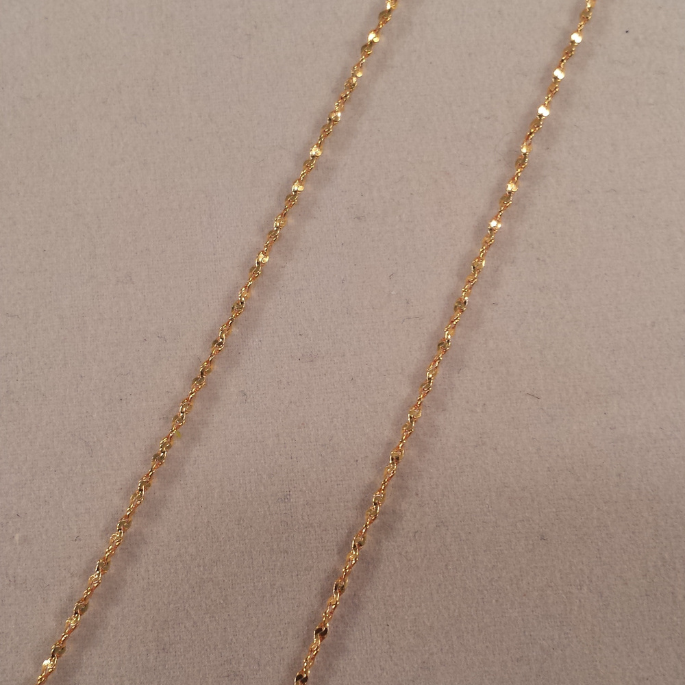 18K Yellow Gold Filled Star Chain Necklace 20" - Picture 2 of 2